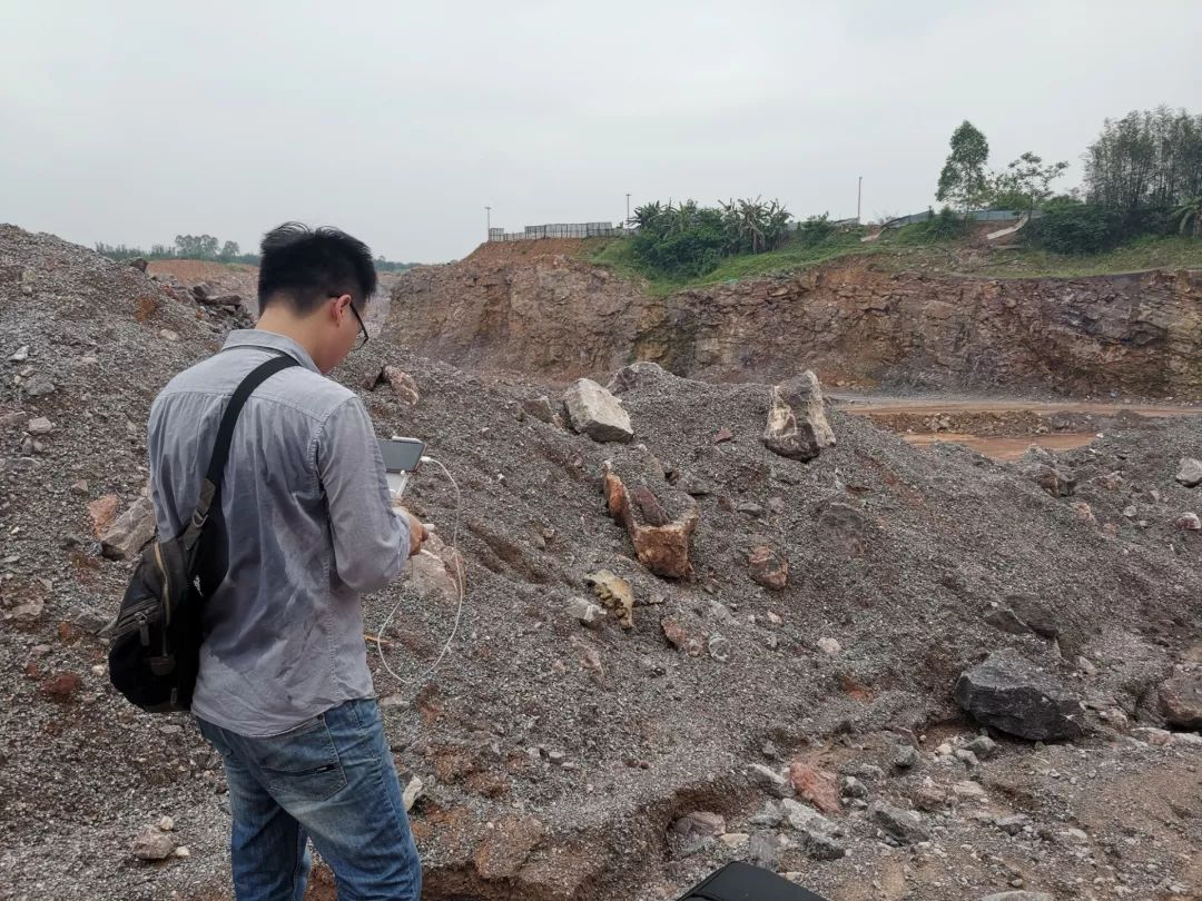 5d5593369d3c0.png 5.png