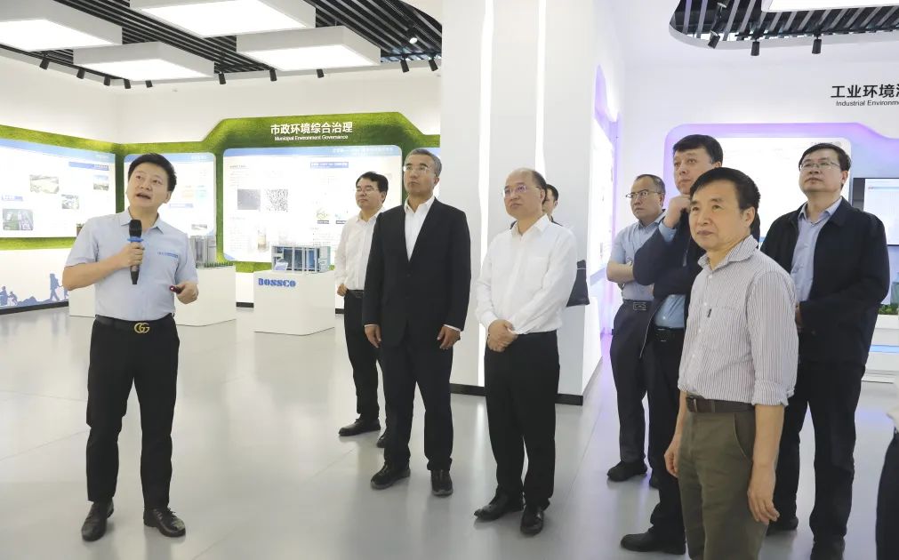 6440dba90d94f.jpg 6440dba90d94f.jpg